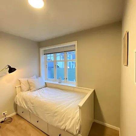Apartment Ons - 3 Bedroom In Storhaug